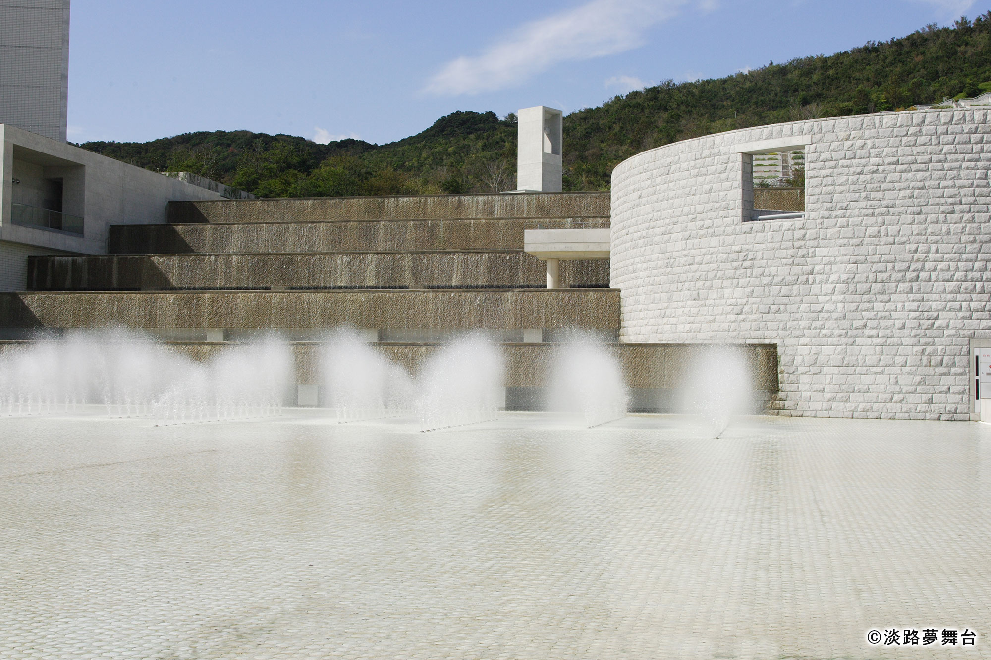 貝の浜（噴水）